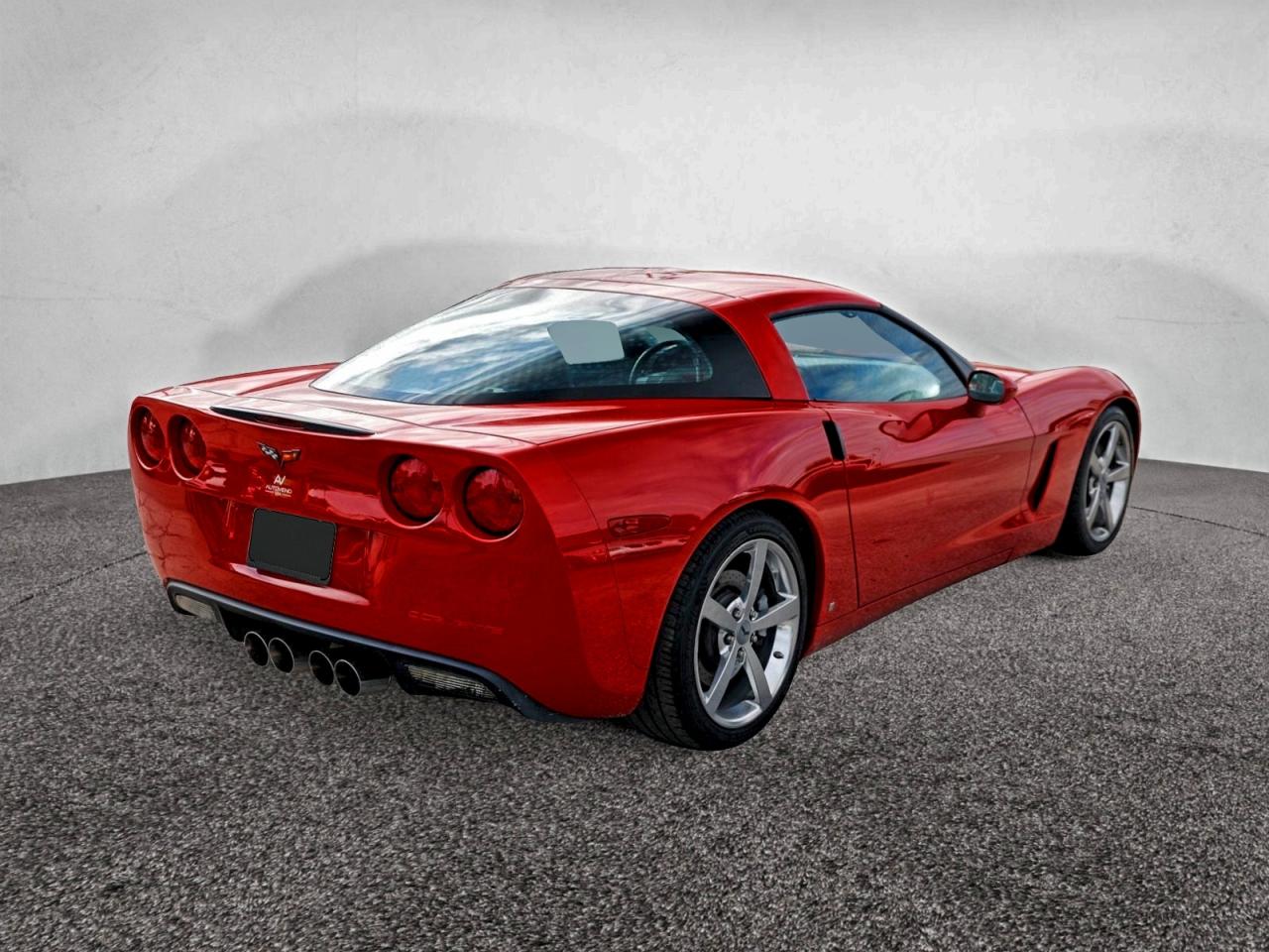 Chevrolet Corvette Image 5