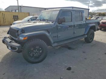  Salvage Jeep Gladiator