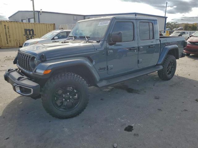  Salvage Jeep Gladiator